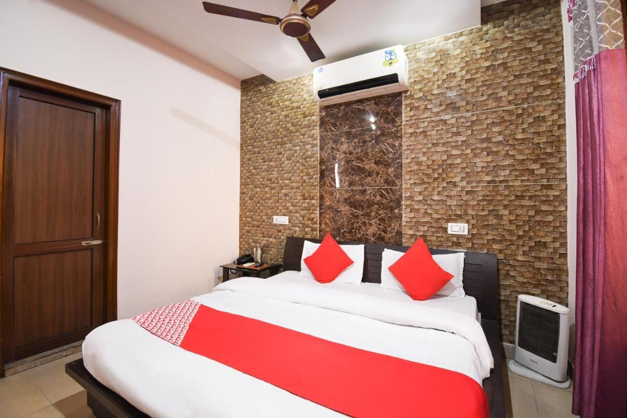 Oyo 67033 Hotel Sahil Plaza Una  Eksteriør bilde